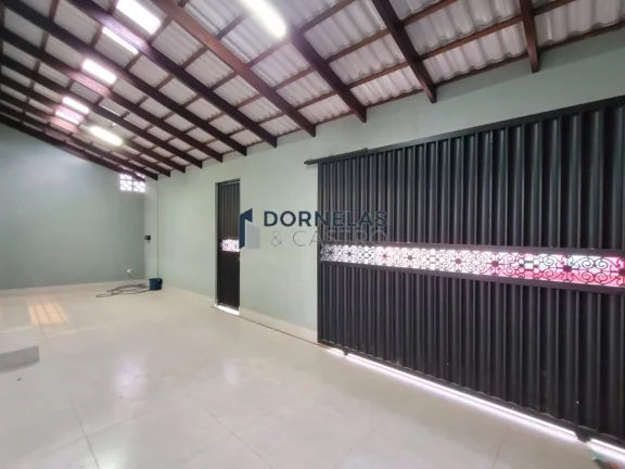 Imagem CASA NOVA MODERNA JARDIM CALIFÓRNIA FORMOSA GOIÁS ACEITA TROCA POR IMÓVEL E CARRO