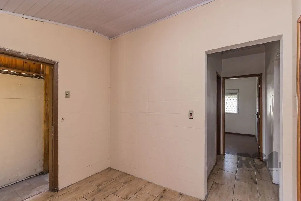 Imagem Casa de 5 dormitórios no bairro Sarandi