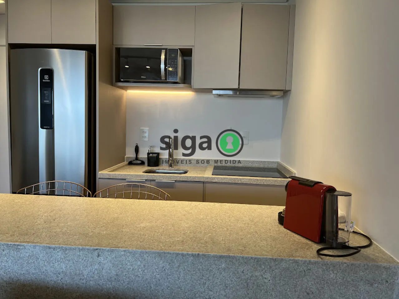 Imagem Apto Mobiliado com 66m² para locação em Pinheiros com 1 suite e 1 vaga
