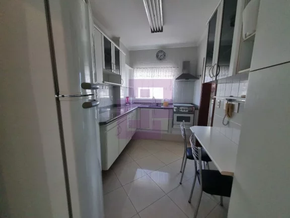 Imagem LIndo Apartamento com 3