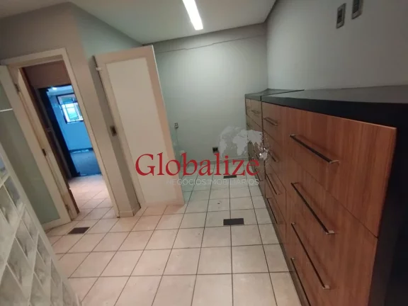 Imagem Venda de sala comercial no centro de Santos por R$ 205.000,00