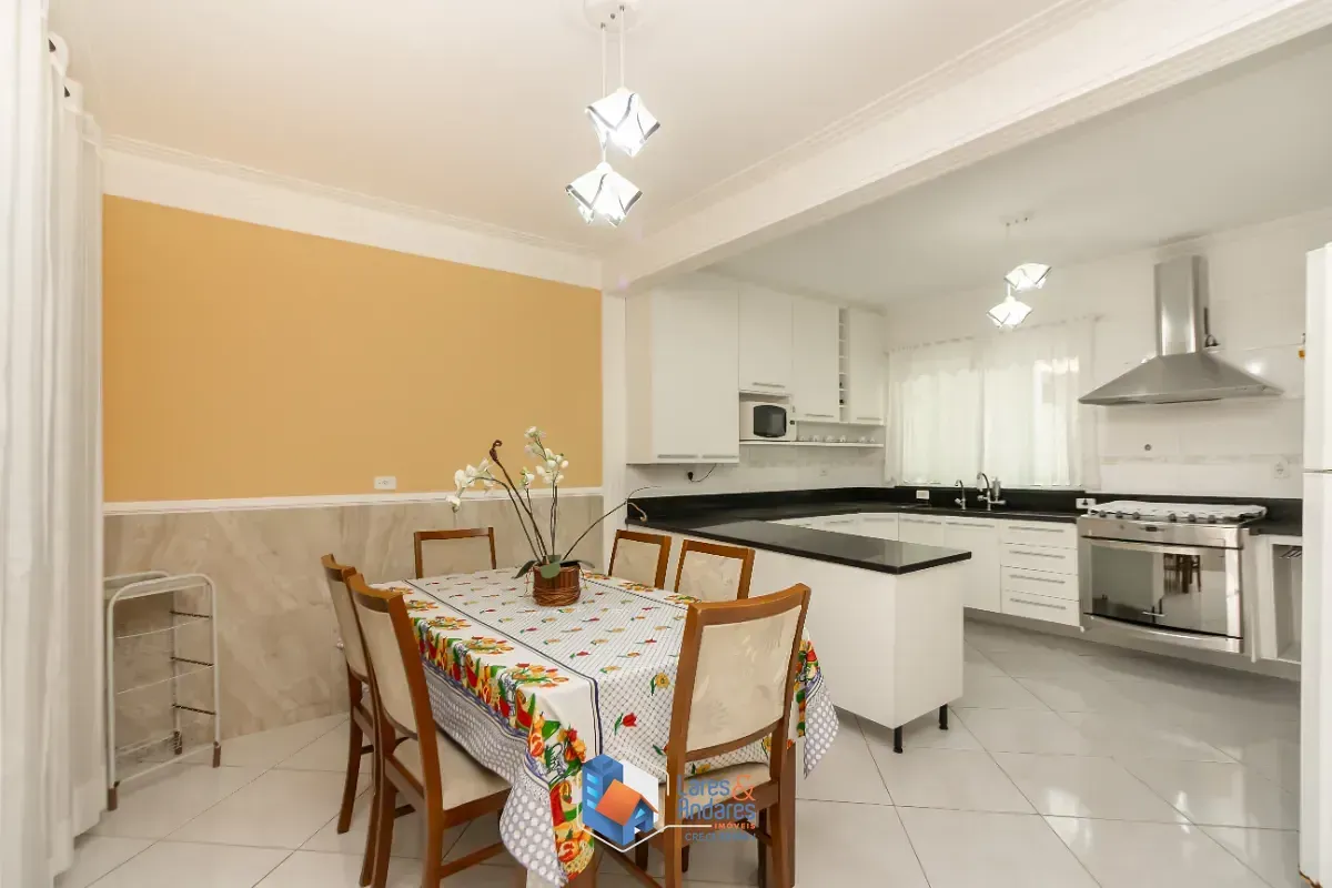Imagem Casa para venda em Jardim Maristela com 3 quartos, sendo 1 suíte, 172m²