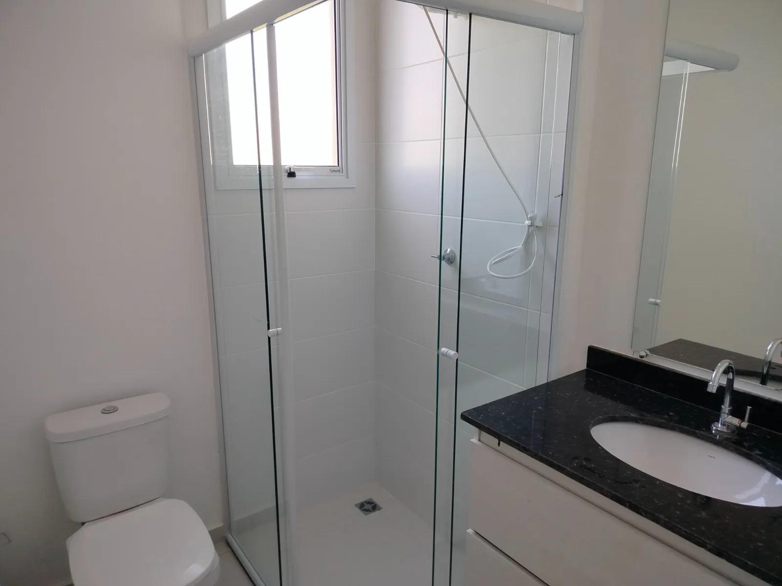 Imagem Apartamento Mobiliado com Três Dormitorios no Coração do Parque Campolim