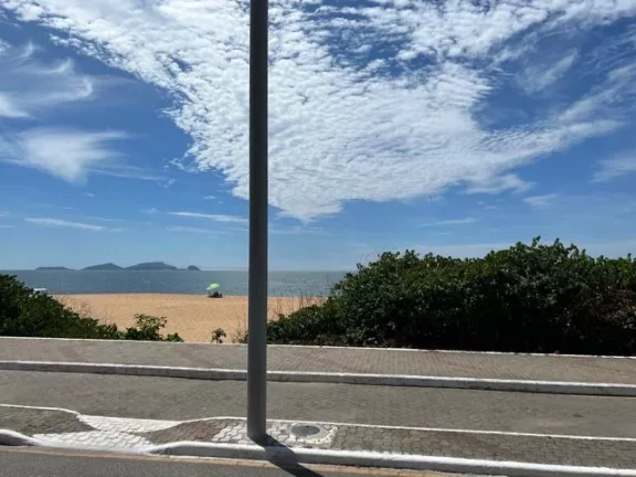 Imagem Casa Comercial em 27920 - 27, RJ