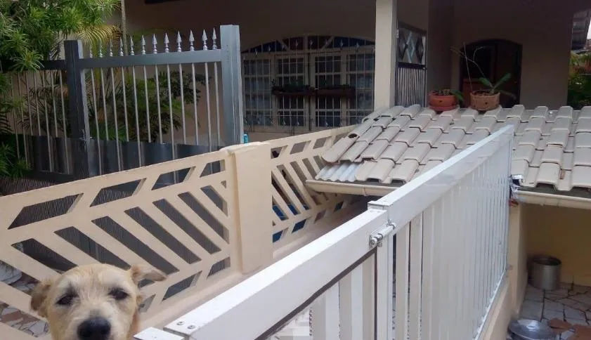 Imagem Casa para Venda em Praia Grande, Vila Caiçara, 2 dormitórios, 1 suíte, 2 banheiros, 5 vagas