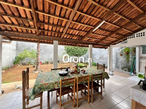 Imagem Casa à venda, 110 m² por R$ 640.000,00 - Jardim Europa - Goiânia/GO