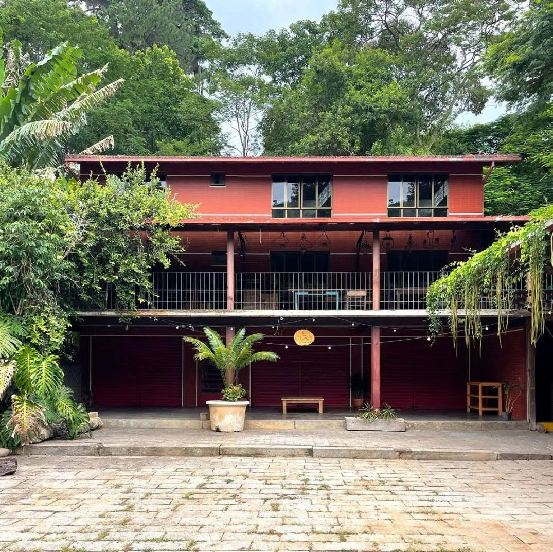 Prédio Comercial para Venda em Petrópolis / RJ em Estrada União e Indústria