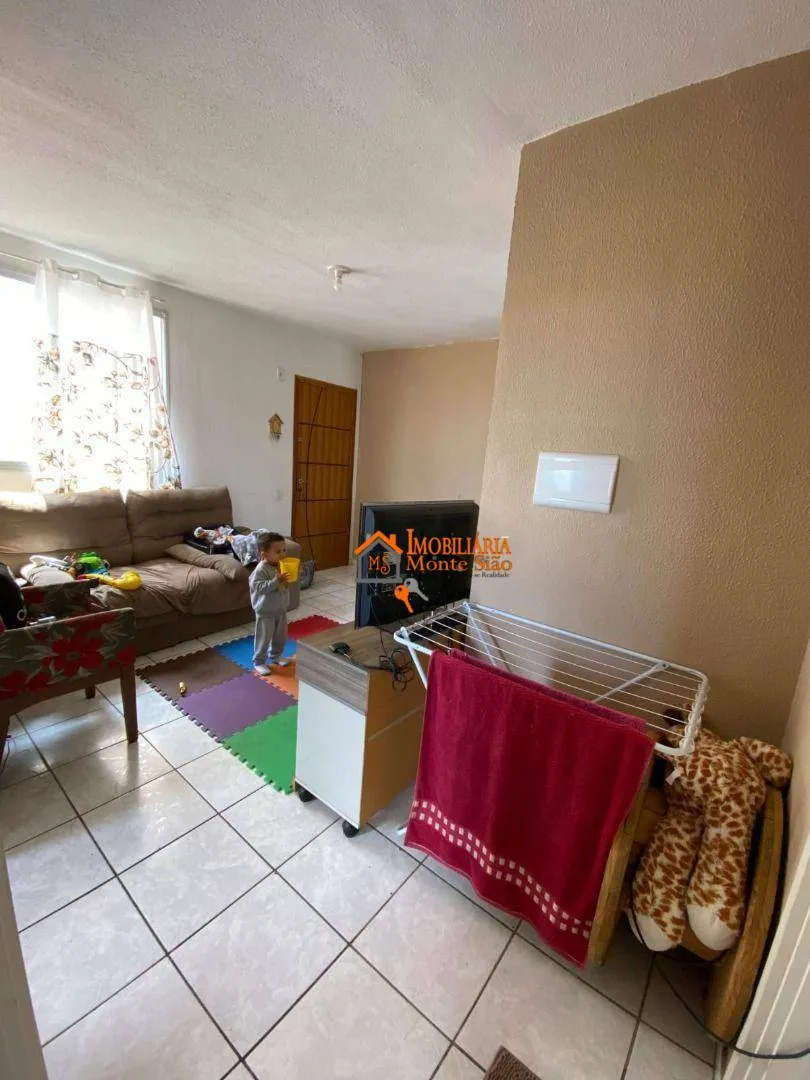 Imagem Apartamento com 2 dormitórios à venda, 45 m² por R$ 220.000,00 - Pimentas - Guarulhos/SP
