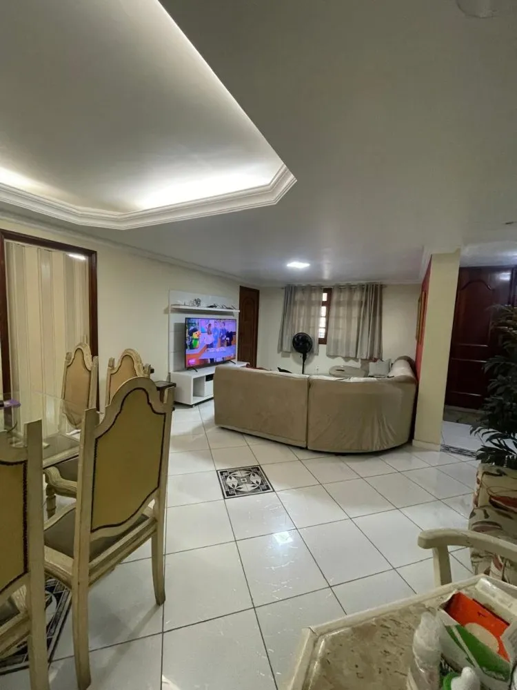 Imagem Casa para Aluguel no bairro Centro - Nova Iguaçu, RJ