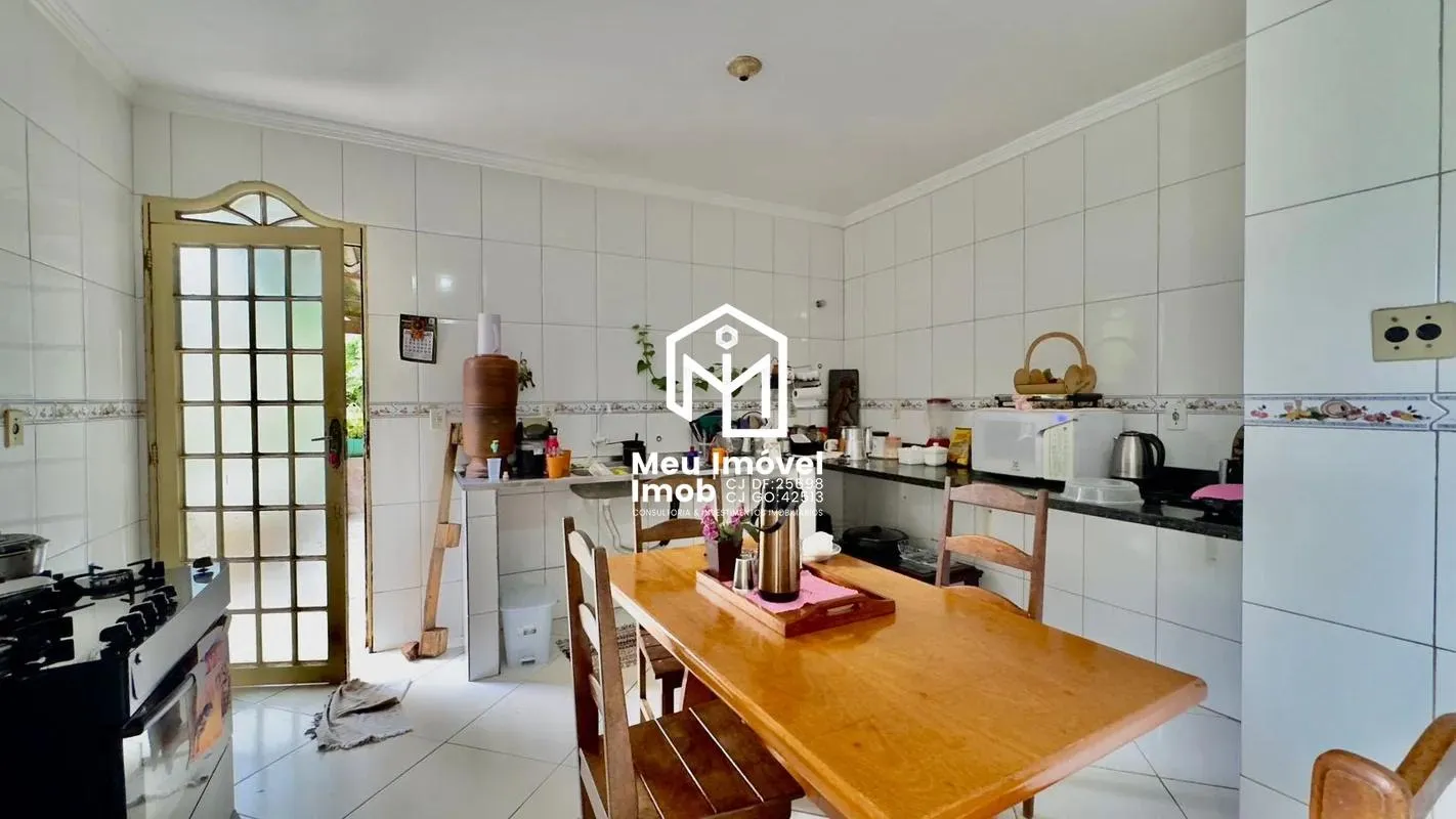 Imagem Casa 4 Quartos 2 Suítes 8 Vagas 800m² Vicente Pires/DF