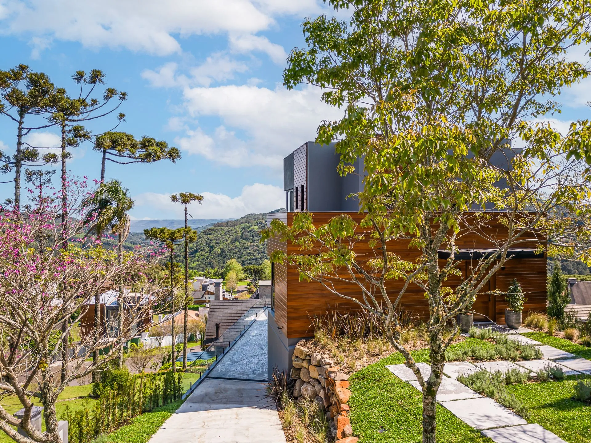 Imagem Casa à venda em Gramado, Bavaria, com 5 quartos, 580m2