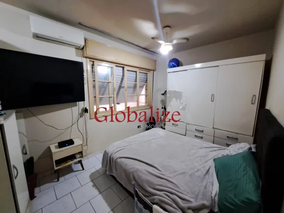 Imagem Apartamento à venda com 61m², 2 quartos, 1 banheiro, elevador e portaria por R$266.000,00 no José Menino em Santos.