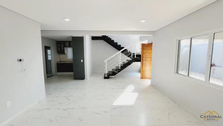 Imagem Casa tipo Sobrado a Venda novíssima, Residencial Tosi. Itupeva. São Paulo.