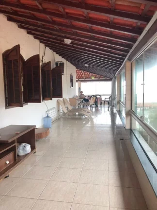 Imagem LINDA CASA COM 6 QUARTOS E 4 SUÍTES A VENDA A BEIRA MAR EM GUARAPARI ES