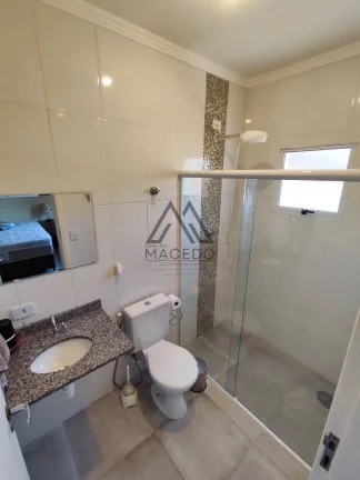 Imagem Oportunidade - 3 suítes e mobiliada - Ninho Verde 1 - Apenas 590 mil