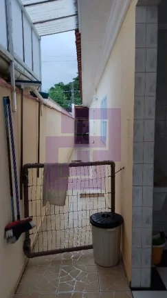 Imagem Casas / Padrão na cidade de Guarujá