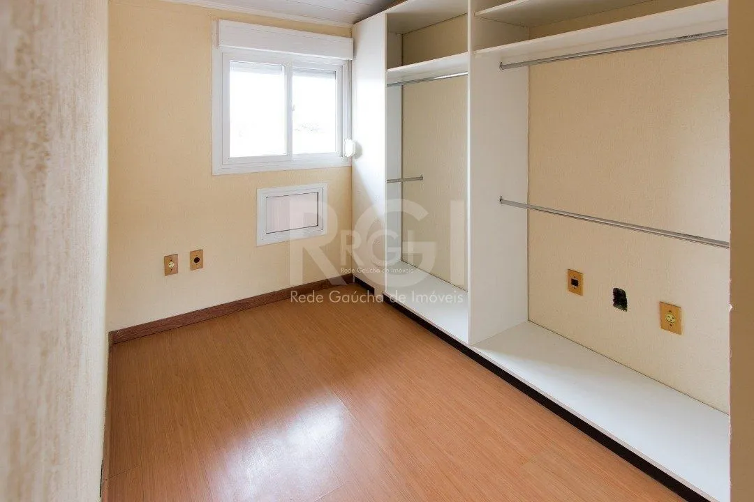 Imagem Casa Condominio para Venda - 92.32m², 3 dormitórios, sendo 1 suites, 2 vagas - Cristal