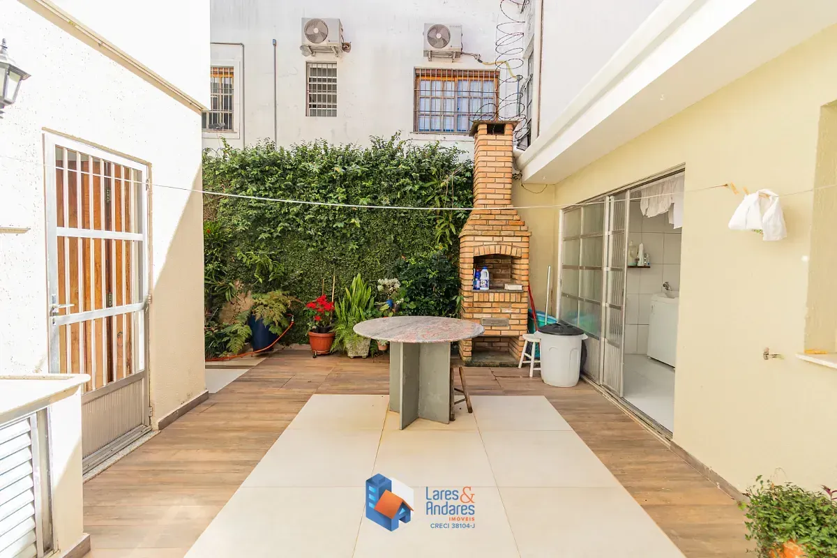 Imagem Casa para venda em Vila Congonhas com 3 quartos, sendo 1 suíte, 187m²