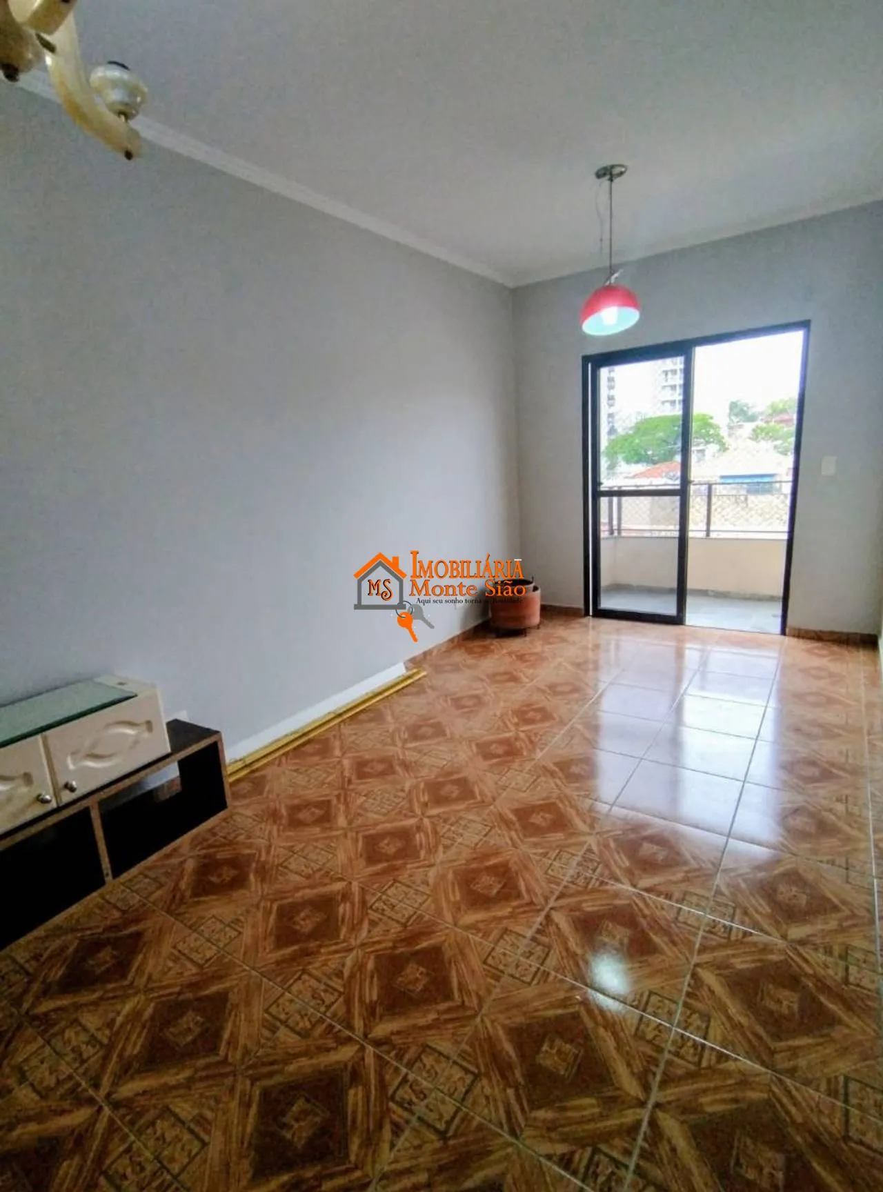 Imagem Apartamento com 2 dormitórios à venda, 76 m² por R$ 449.000,00 - Vila Galvão - Guarulhos/SP