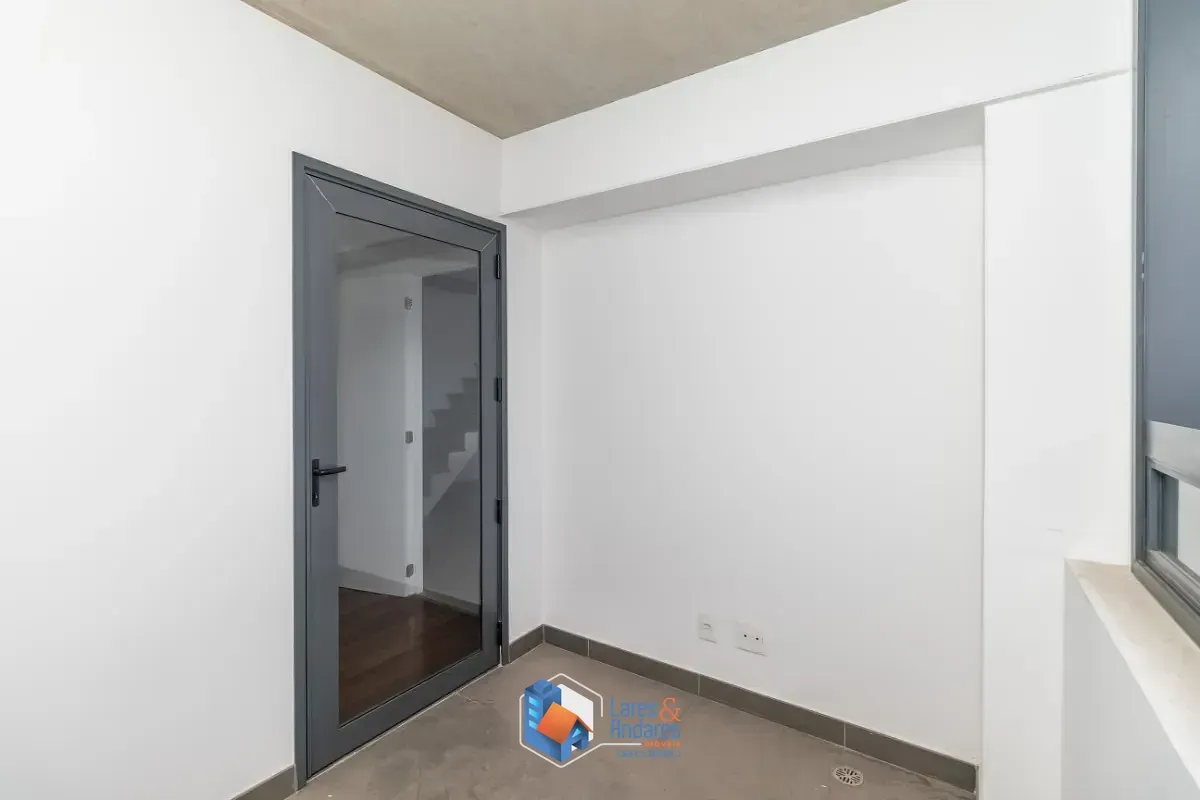 Imagem Cobertura para venda em Vila Ipojuca com 2 quartos, sendo 2 suítes, 142m²