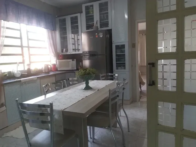 Imagem Casa com 2 Quartos à Venda, 39,5 m² em Centro - Ijuí