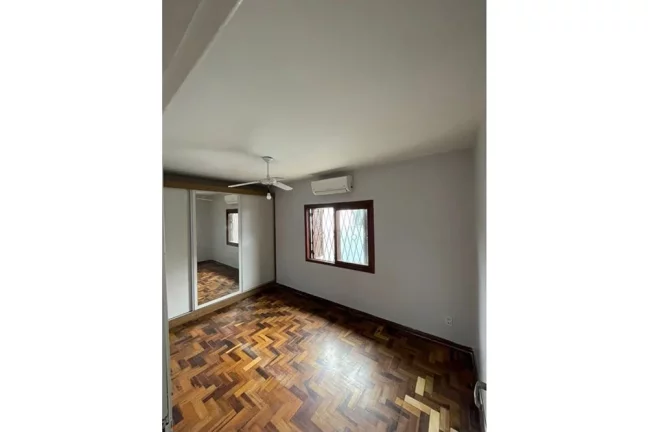 Imagem Casa para venda no bairro Santa Tereza em Porto Alegre