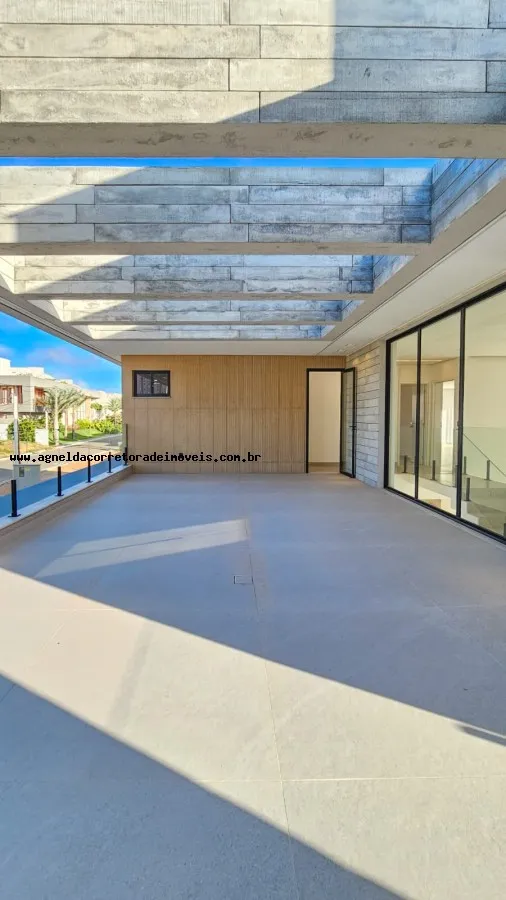 Imagem Casa em Condomínio para Venda em Parnamirim, Nova Parnamirim, 4 dormitórios, 4 suítes, 5 banheiros, 6 vagas