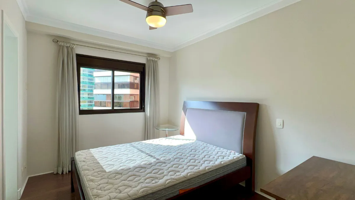 Imagem Apartamento para locação em Paraíso com 4 quartos, sendo 2 suítes, 165m2