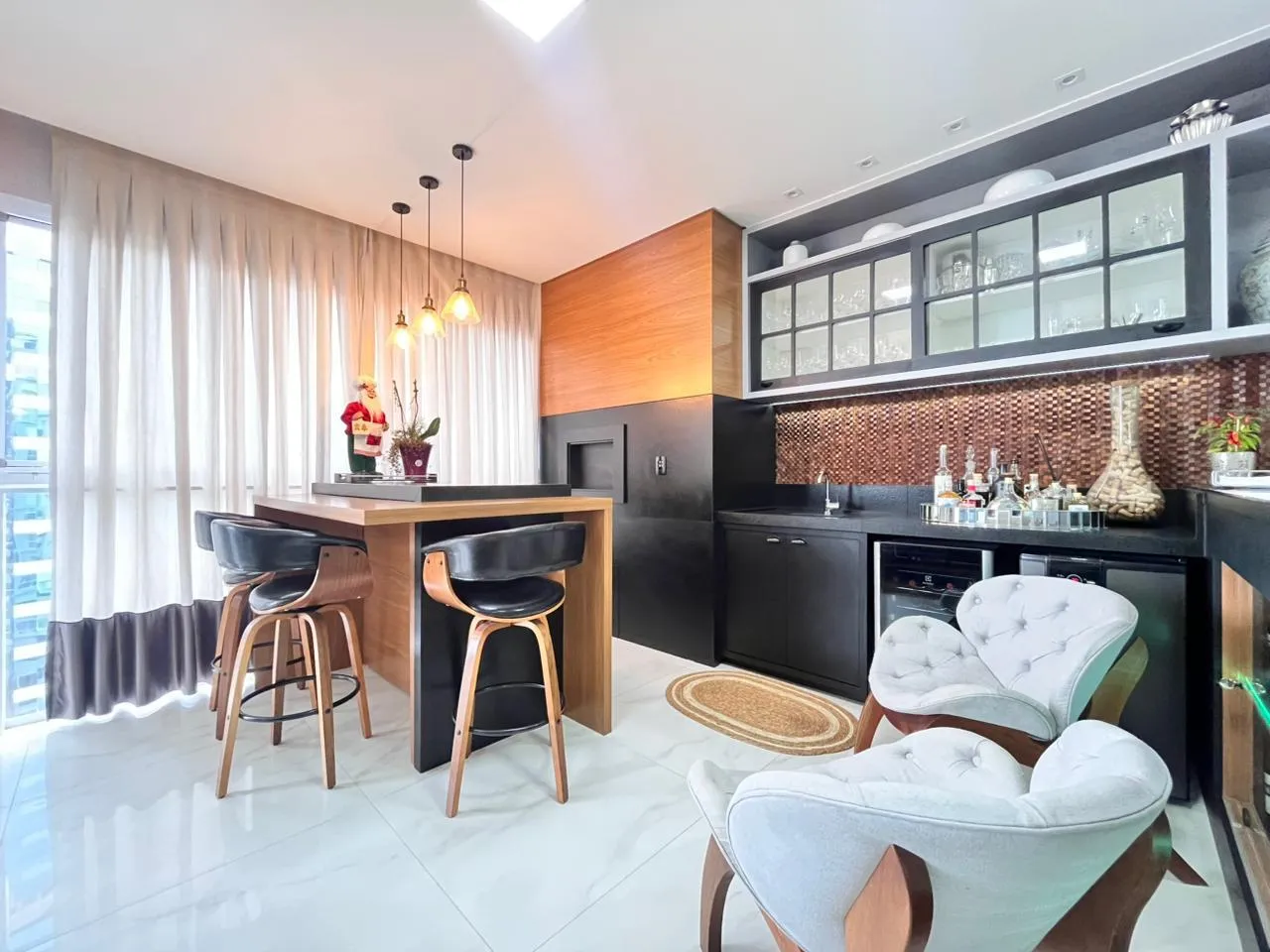 Imagem Apartamento com vista para o mar à venda com 197.9m2 por R$ 5.200.000,00