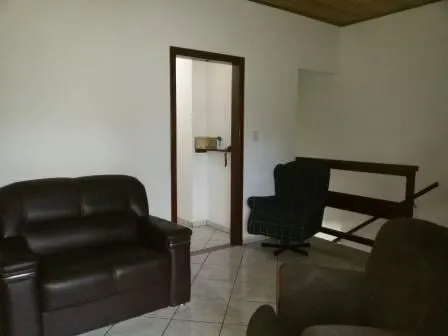 Imagem Casa à venda 3 Quartos, 1 Suite, 6 Vagas, 300M², Parque São Domingos, Pindamonhangaba - SP