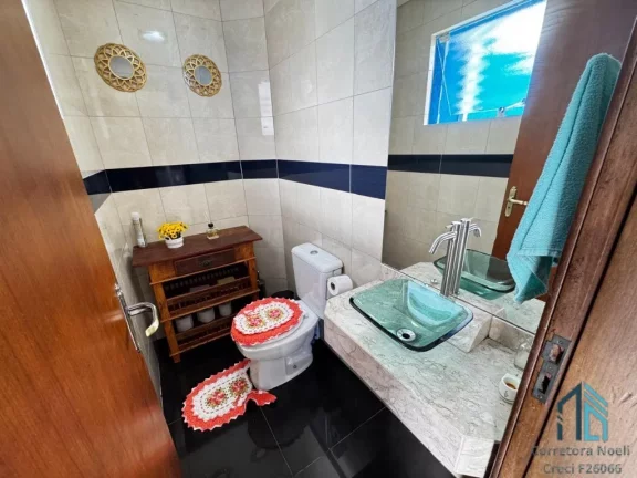 Imagem Sobrado decorado, mobiliado, 04 quartos c/suíte, closet, área gourmet em São José dos Pinhais PR