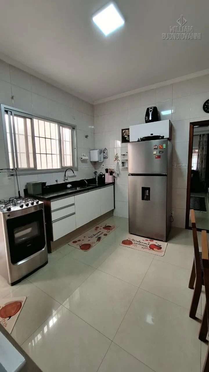 Imagem Casa térrea 3 dormitórios 4 vagas no bairro AVIAÇÃO
