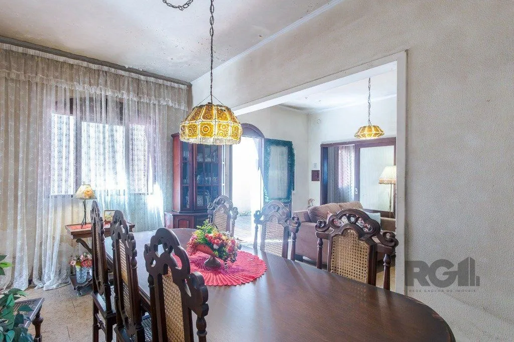 Imagem Casa de 3 dormitórios no bairro Santa Cecília