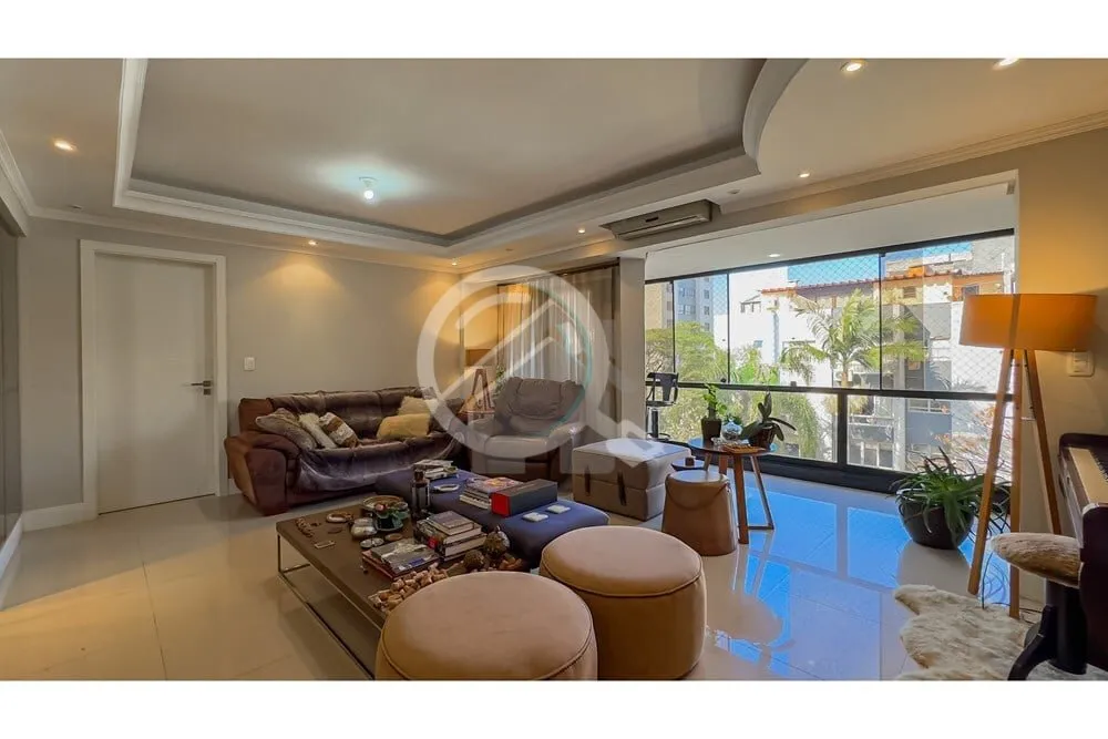 Imagem No bairro Petrópolis, na Rua Palmeira, Apartamento semi mobiliado de 03 Dormitórios (01 suite com ...