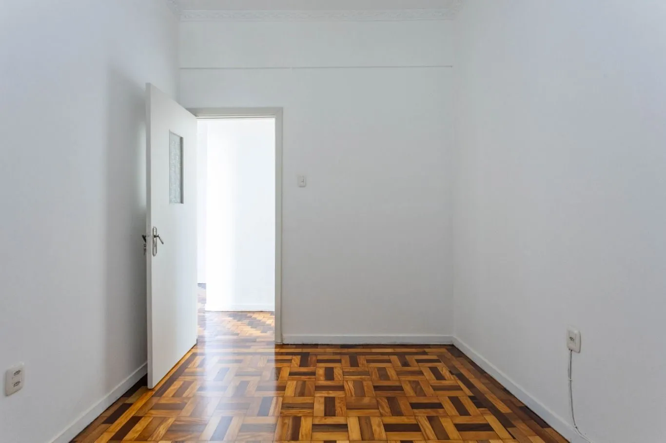 Imagem Vende-se apartamento com 2 quartos, 79 m² e sacada - Centro Histórico