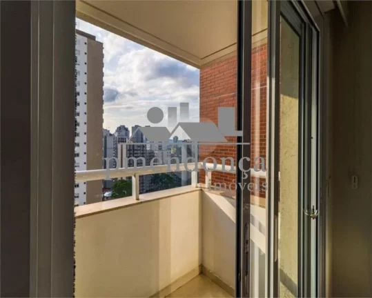 Imagem Excelente apartamento da construtora Paulo Mauro com 3 suítes e 4 vagas, 220m²