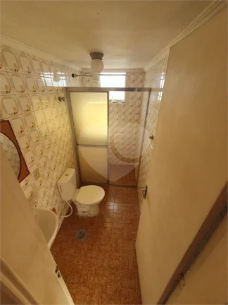 Imagem Apartamento à venda com 2 quartos no condomínio Edifício Karina, São Paulo - SP
