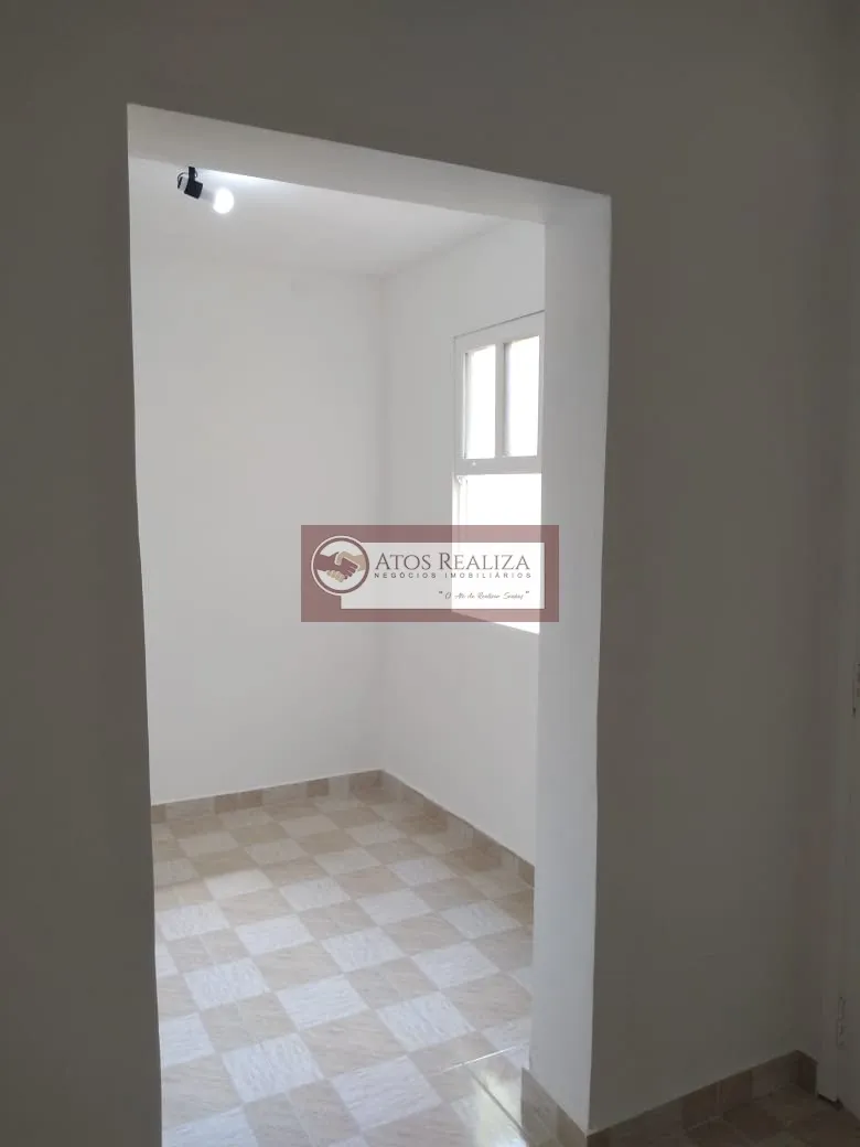 Imagem Sobrado de 147m² em Jardim Ernestina, São Paulo - 3 dormitórios, 1 suíte, 4 banheiros por R$750.000