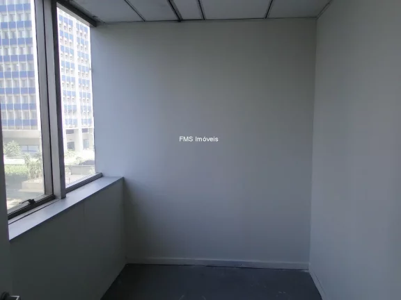 Imagem CHUCRI ZAIDAN Conjunto Comercial para Locação na CHUCRI ZAIDAN de 598m²