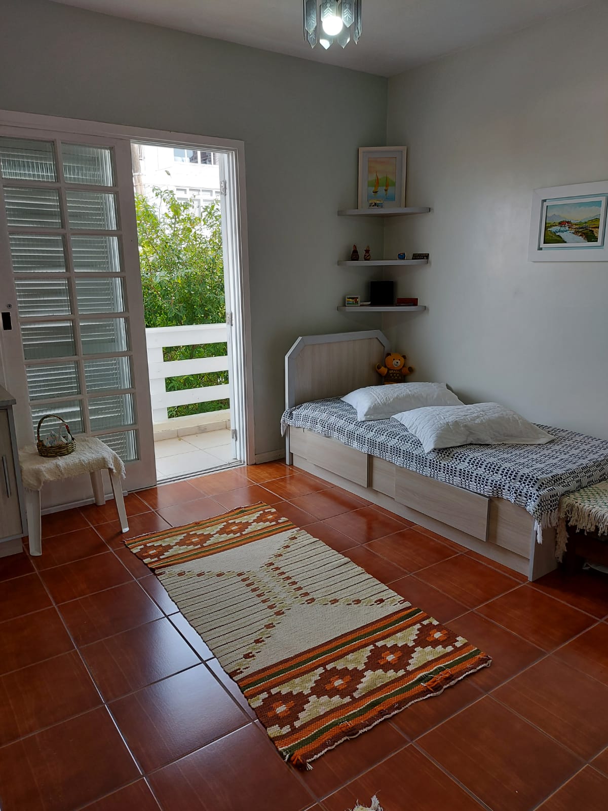 Imagem Casa com 4 Quartos à Venda, 330 m² em Coqueiros - Florianópolis