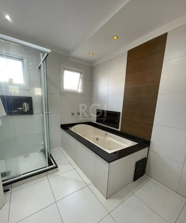 Imagem Casa Condominio para Venda - 144m², 3 dormitórios, sendo 3 suites, 4 vagas
