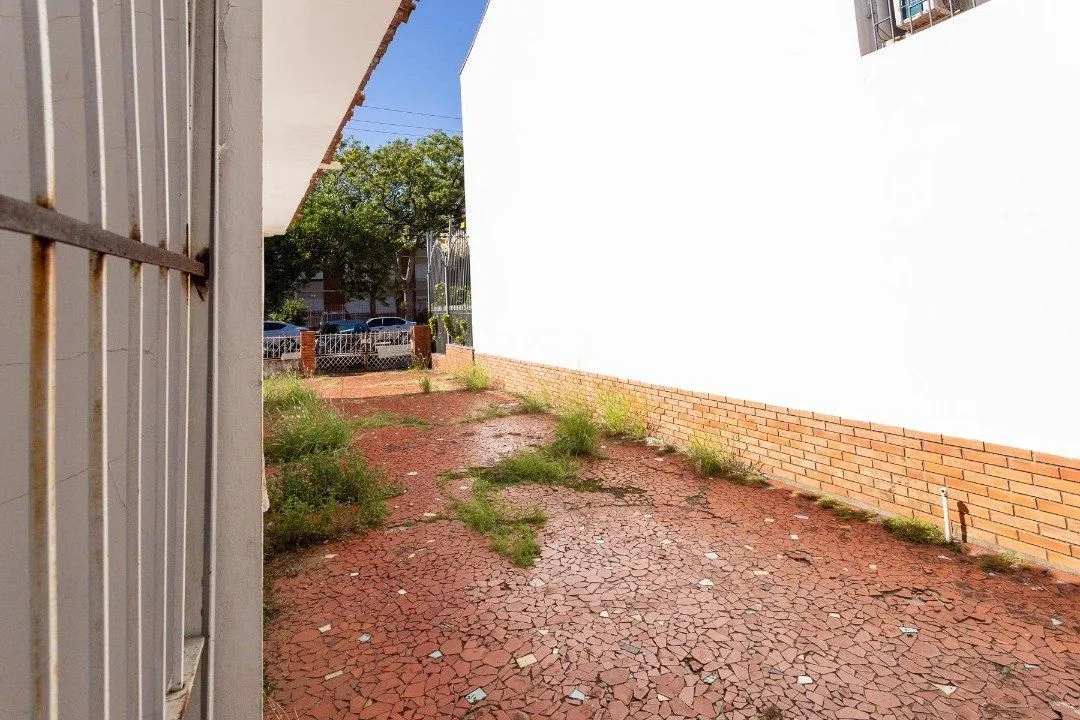 Imagem Casa para Venda - 522.36m², 4 dormitórios, 3 vagas - Menino Deus