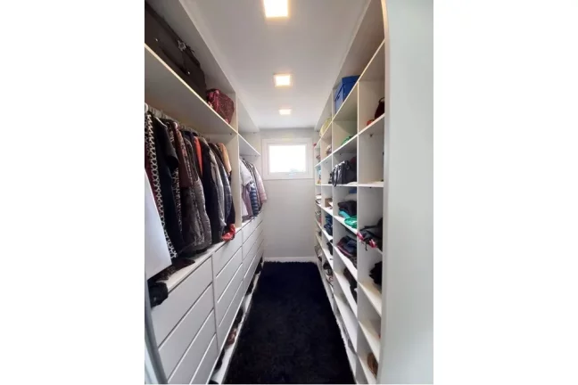 Imagem Casa em Condomínio para venda no bairro Vila Nova em Porto Alegre