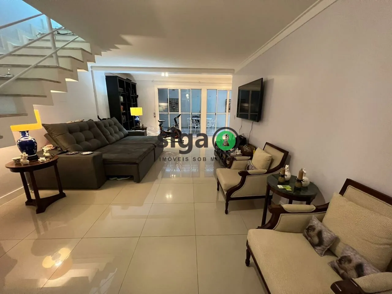 Foto do imóvel Casa de Luxo à Venda - Condomínio Bellagio -Campo Belo