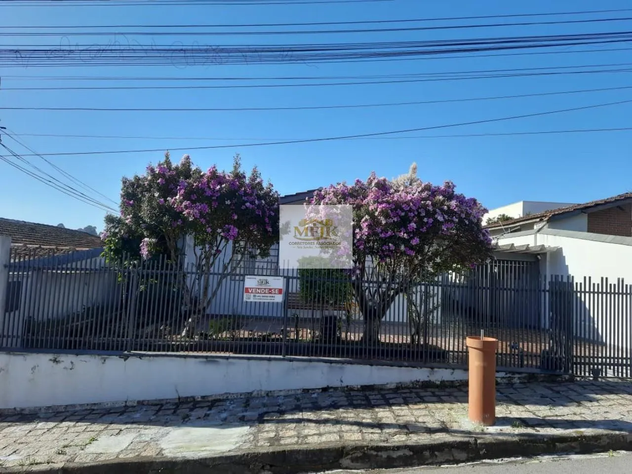 Imagem CASA RESIDENCIAL em Curitiba - Paraná, Bacacheri