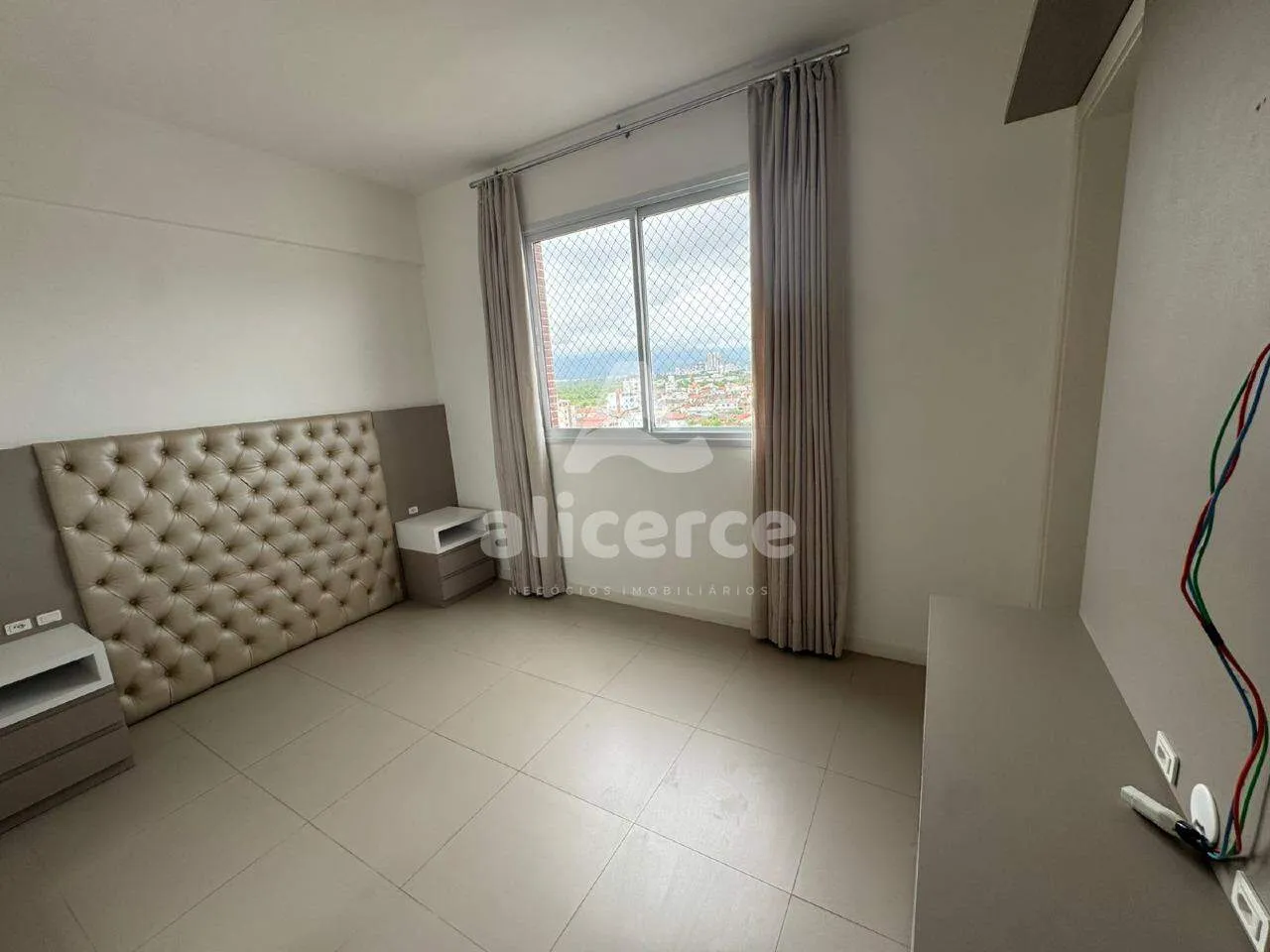 Imagem Apartamento Semi Mobiliado à Venda em Palhoça - ideal para quem busca conforto, modernidade e praticidade no dia a dia.