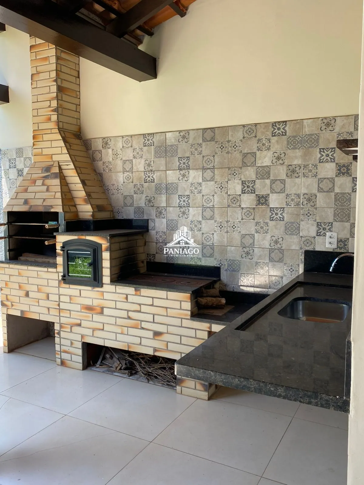 Imagem Casa à Venda no Condomínio Juliana em Várzea Grande - 3 Quartos e Energia Solar