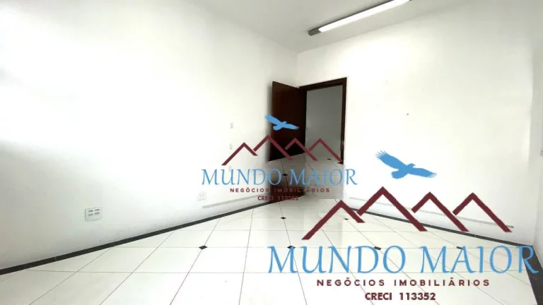 Imagem SALA COMERCIAL 33M2 - CATEQUESE - SANTO ANDRÉ - R$ 200.000.00 !