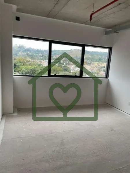 Imagem Excelente sala comercial, com 33,59m² de área privativa, nunca utilizada, em um ponto estratégico...