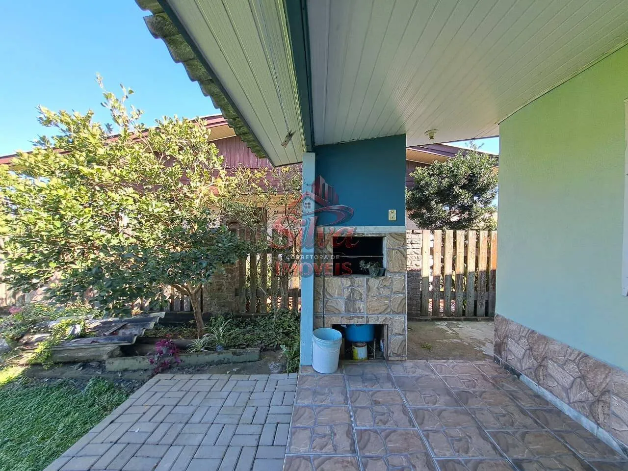 Imagem Casa 2 dormitórios com suíte a 300m do mar no Mariluz